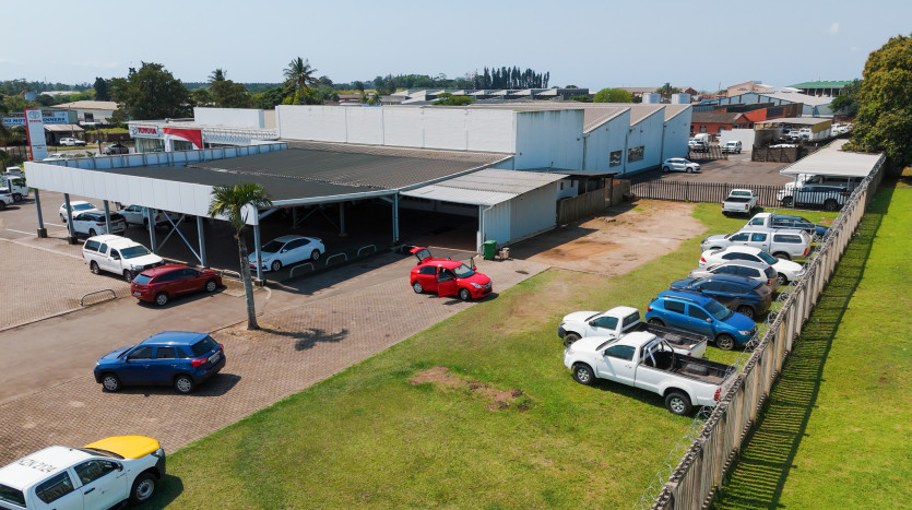Triple Nett Lease With Blue Chip Tenant – Empangeni Motor And Truck Dealership Property Property Images