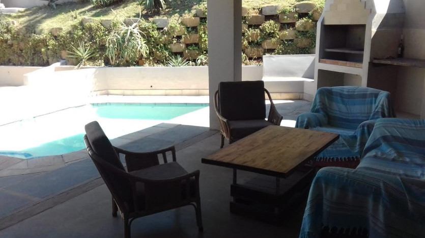 Large Sea View Property Shaka's Rock on Auction Property Images