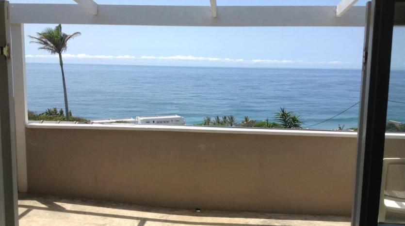 Large Sea View Property Shaka's Rock on Auction Property Images