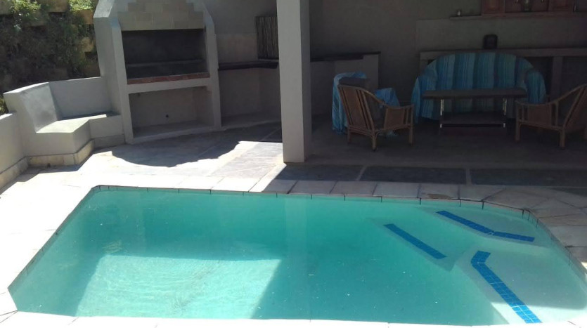 Large Sea View Property Shaka's Rock on Auction Property Images