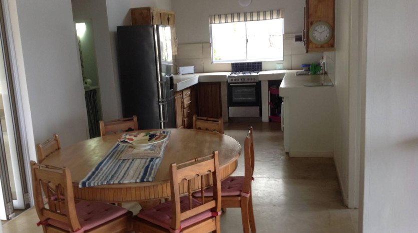 Large Sea View Property Shaka's Rock on Auction Property Images