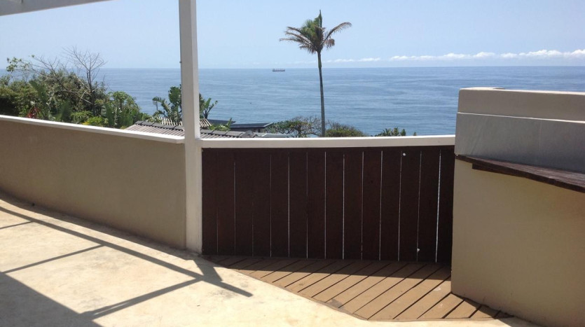 Large Sea View Property Shaka's Rock on Auction Property Images