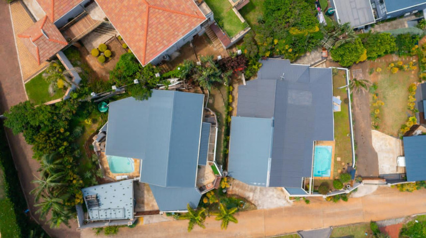Large Sea View Property Shaka's Rock on Auction Property Images