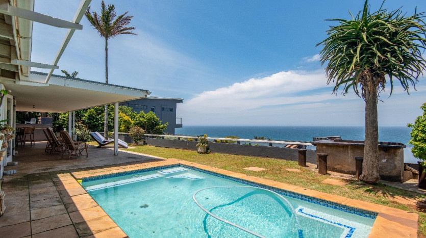 Large Sea View Property Shaka's Rock on Auction Property Images