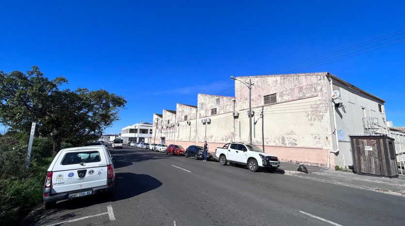 DECEASED ESTATE PORTFOLIO: Industrial Property North End, East London Property Images