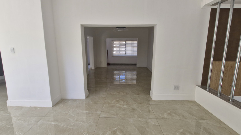 PORTFOLIO DISPOSAL: Newly Renovated Durban North Home Property Images