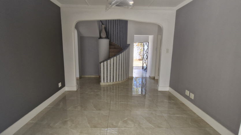 PORTFOLIO DISPOSAL: Newly Renovated Durban North Home Property Images
