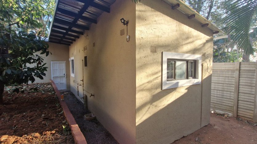 PORTFOLIO DISPOSAL: Newly Renovated Durban North Home Property Images