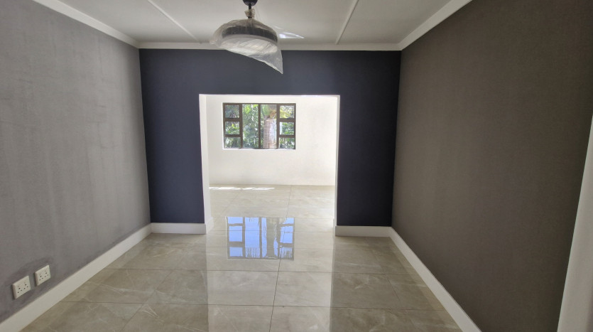 PORTFOLIO DISPOSAL: Newly Renovated Durban North Home Property Images