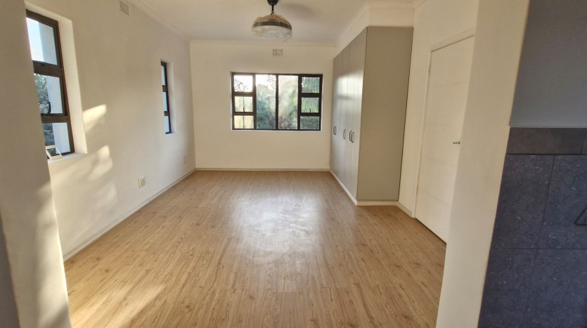 PORTFOLIO DISPOSAL: Newly Renovated Durban North Home Property Images