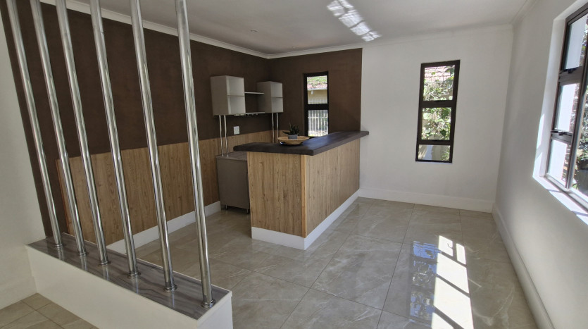 PORTFOLIO DISPOSAL: Newly Renovated Durban North Home Property Images