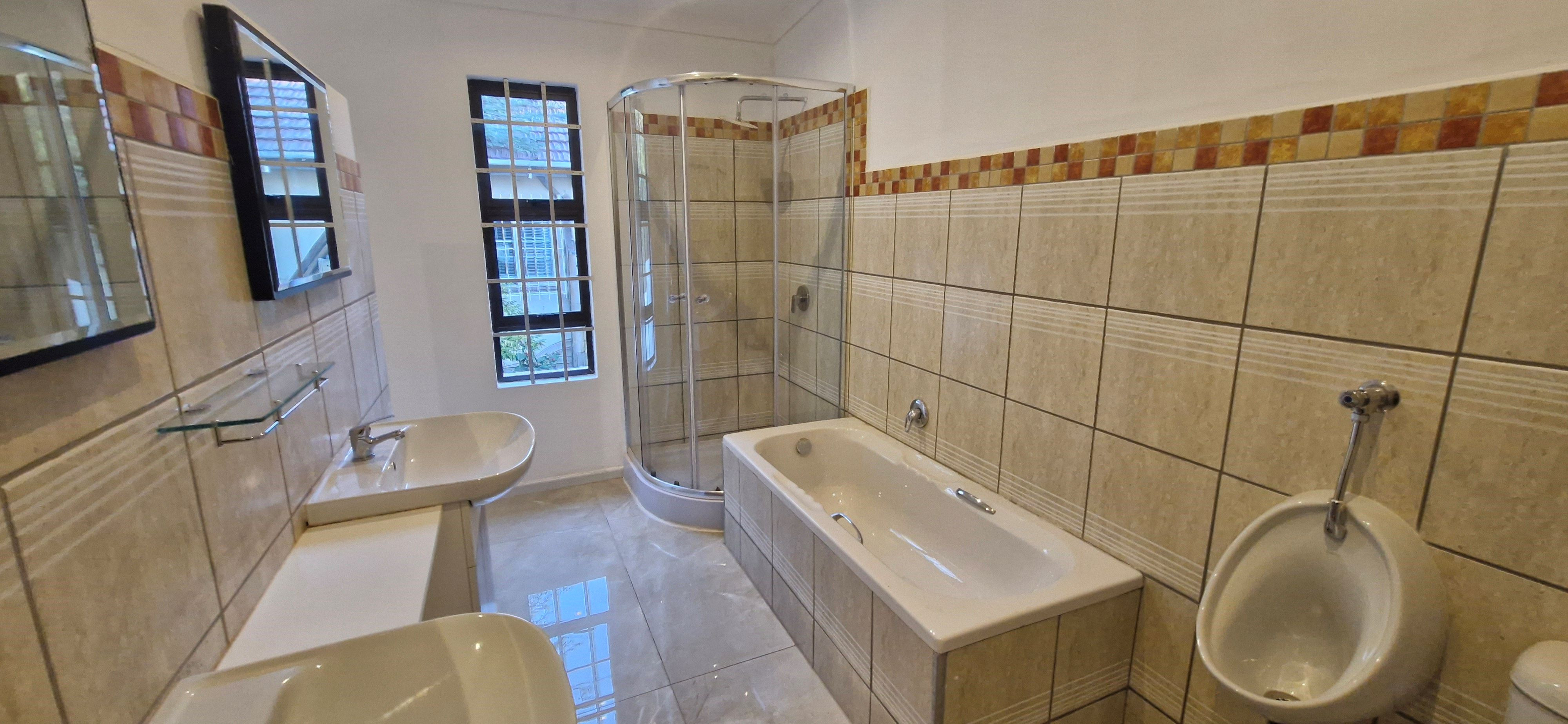 PORTFOLIO DISPOSAL: Newly Renovated Durban North Home Property Images
