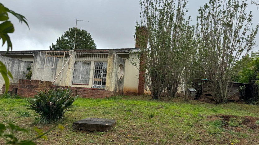 5 Bedroom House in Butterworth Property Images
