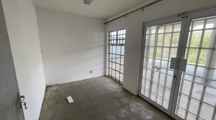 Industrial Unit in Glen Anil, Durban Property Images