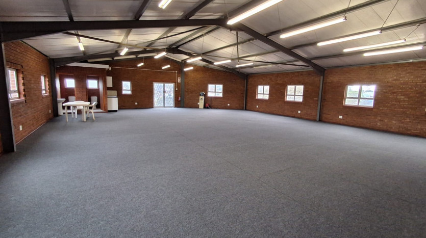 Versatile Industrial Property in Howick Property Images