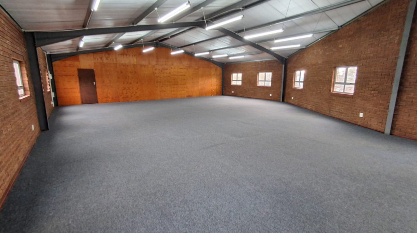 Versatile Industrial Property in Howick Property Images