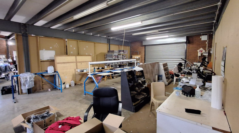Versatile Industrial Property in Howick Property Images