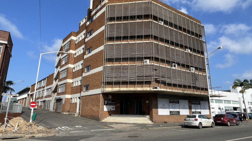 5 Storey Commercial or Industrial Property in Durban Property Images