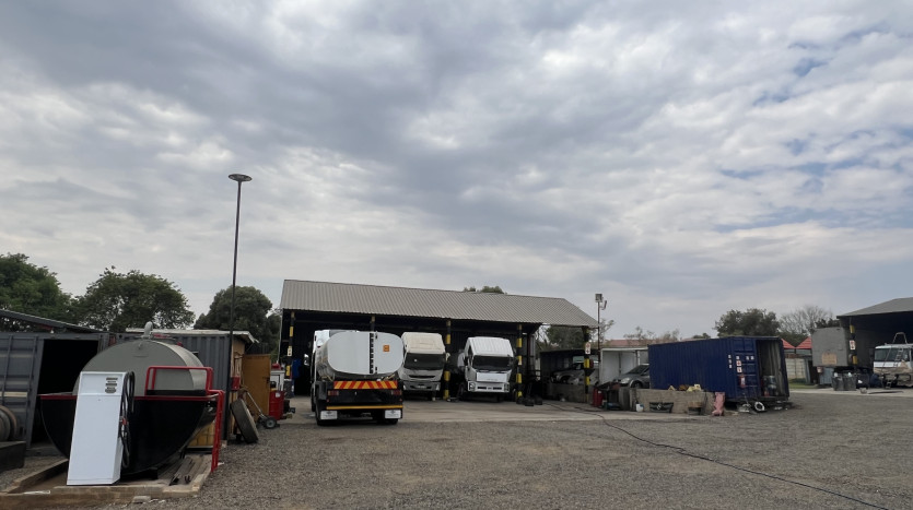 Large Corner Site with Excellent Exposure Property Images