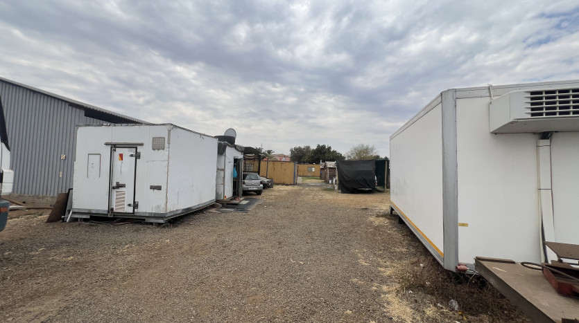 Large Corner Site with Excellent Exposure Property Images