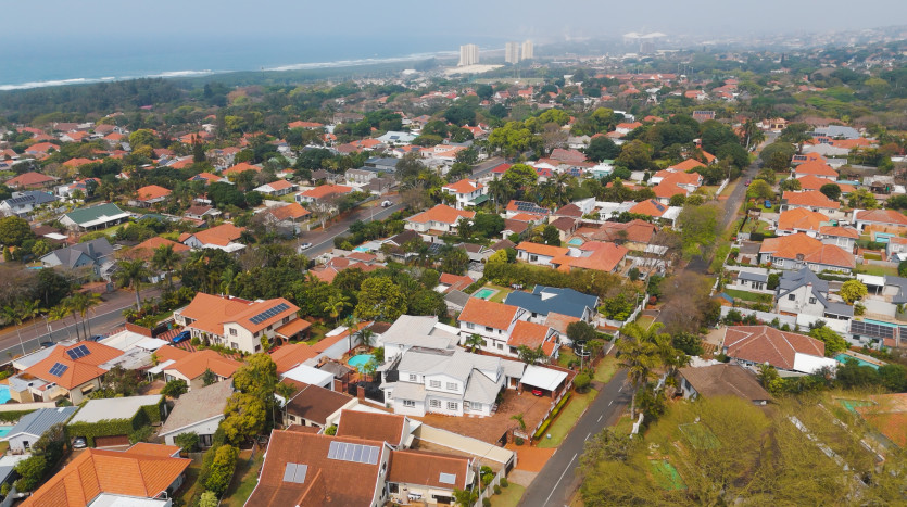 Large Family Home Durban North On Sale By Auction Property Images