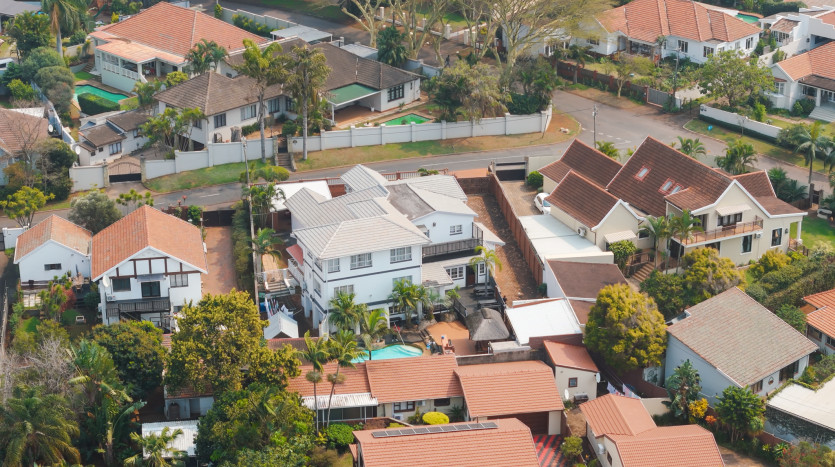 Large Family Home Durban North On Sale By Auction Property Images