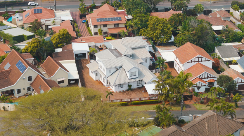 Large Family Home Durban North On Sale By Auction Property Images