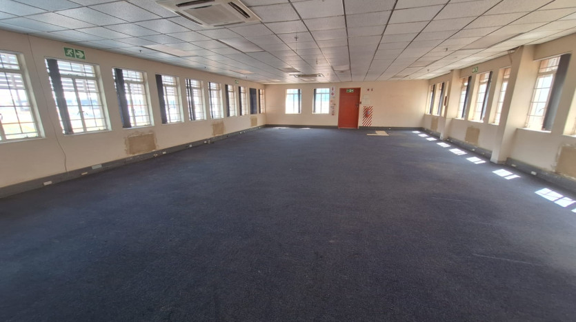 Massive Industrial Warehousing Facility Property Images
