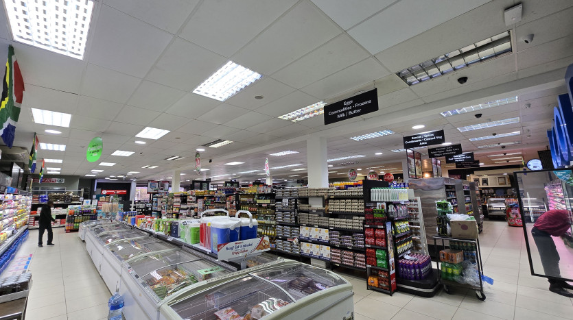 Retail Shopping Centre In Pinetown – Sandy Centre Property Images