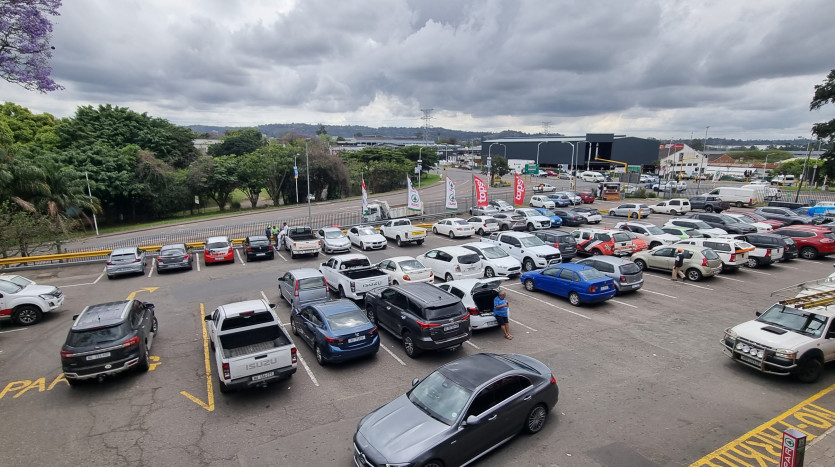 Retail Shopping Centre In Pinetown – Sandy Centre Property Images
