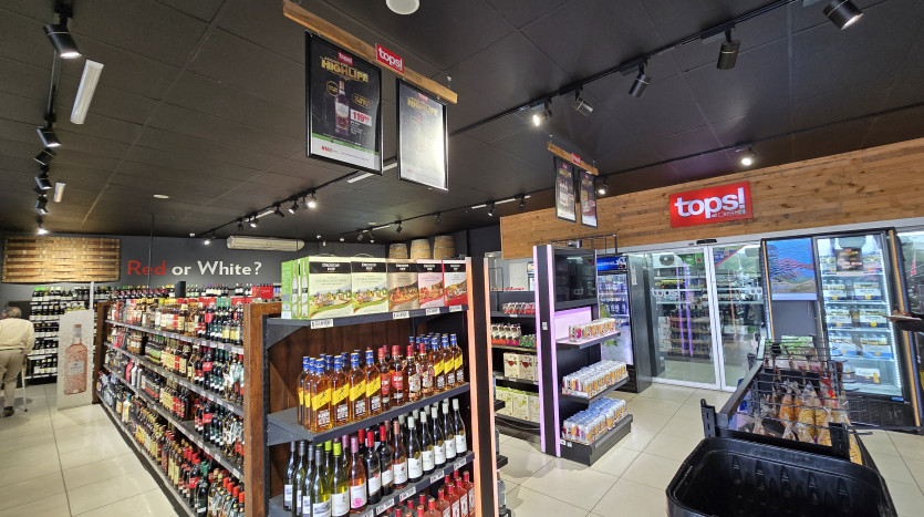 Retail Shopping Centre In Pinetown – Sandy Centre Property Images
