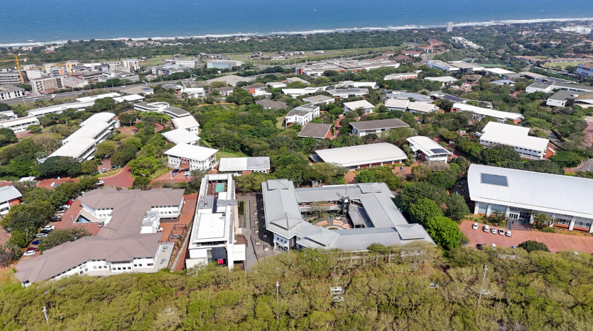 Commercial Icon Building & Boutique Hotel Umhlanga in Liquidation Property Images