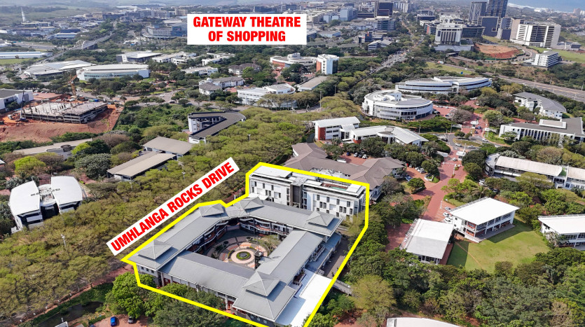 Commercial Icon Building & Boutique Hotel Umhlanga in Liquidation Property Lead Image
