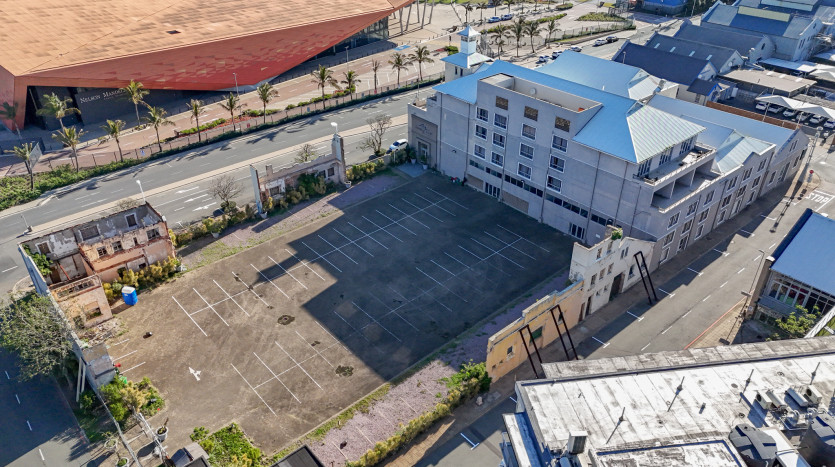 82 Bedroom Hotel Durban Liquidation Sale Property Images