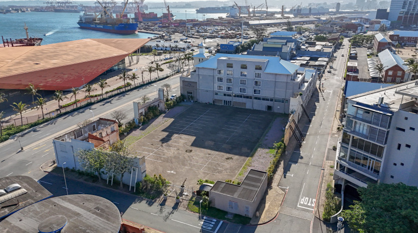 82 Bedroom Hotel Durban Liquidation Sale Property Images