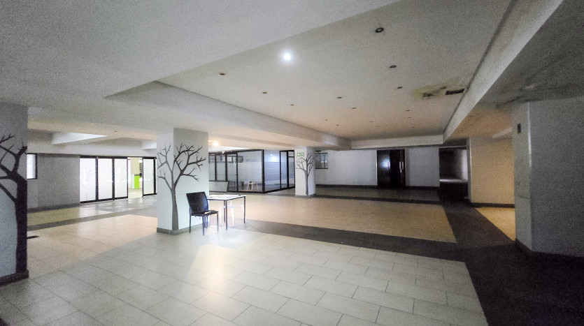 Apartment Block with 100 Rooms (Ex Hotel) Property Images