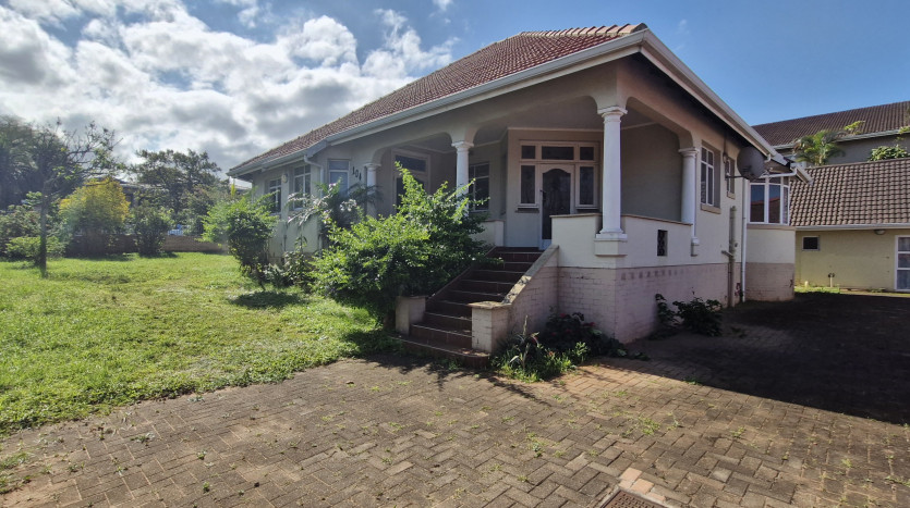 Durban North Home in Liquidation Property Images