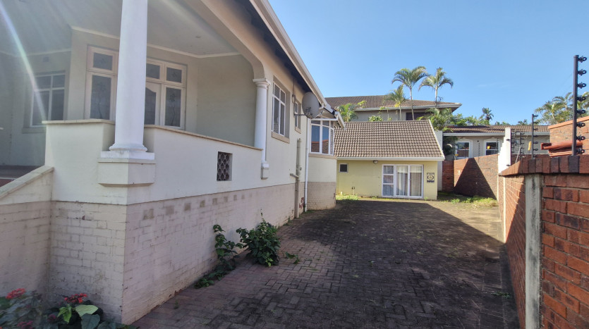 Durban North Home in Liquidation Property Images