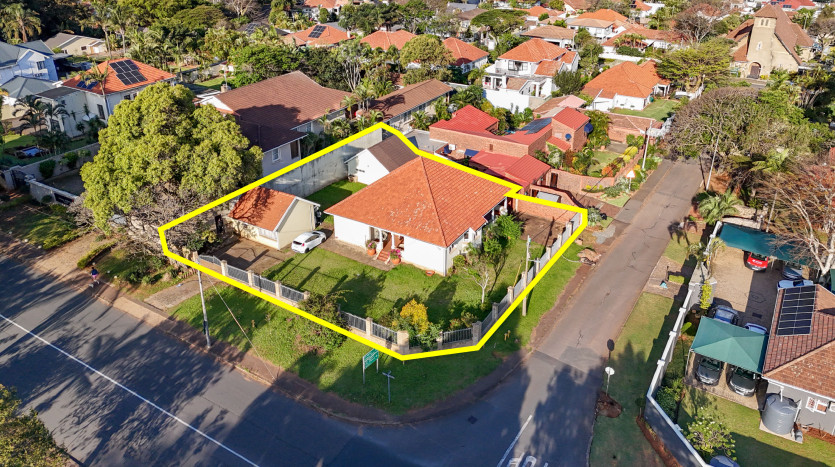 Durban North Home in Liquidation Property Lead Image