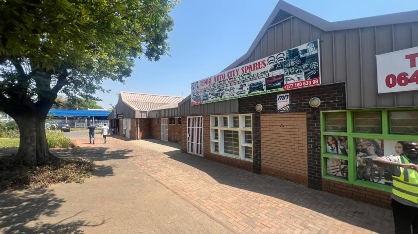 Multi-Tenanted Commercial and Retail Investment Property Property Images