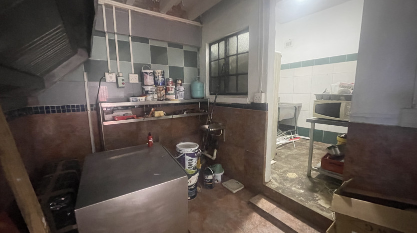 Frontline Retail Building Overport Property Images