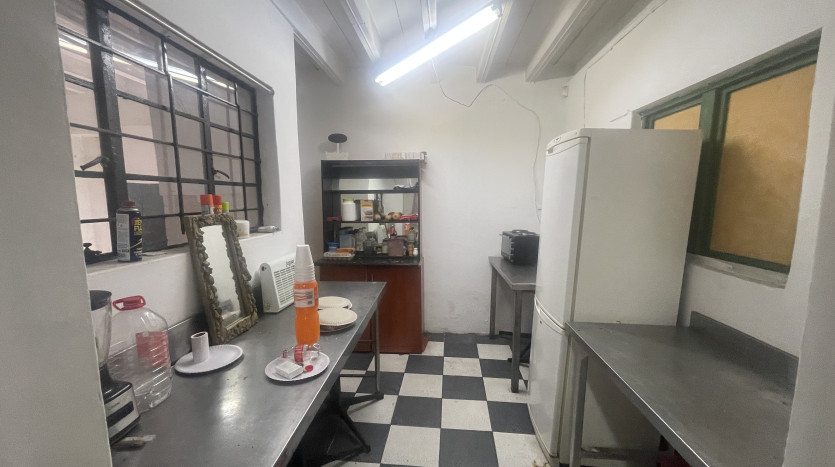 Frontline Retail Building Overport Property Images