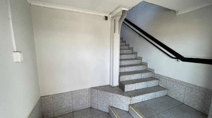 Frontline Retail Building Overport Property Images