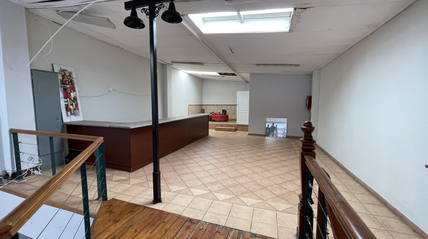 Frontline Retail Building Overport Property Images