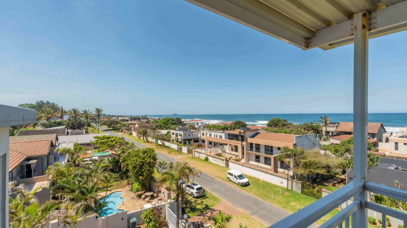 Large Sea Facing Home Glenashley, Durban Property Images