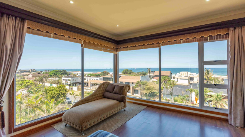 Large Sea Facing Home Glenashley, Durban Property Images