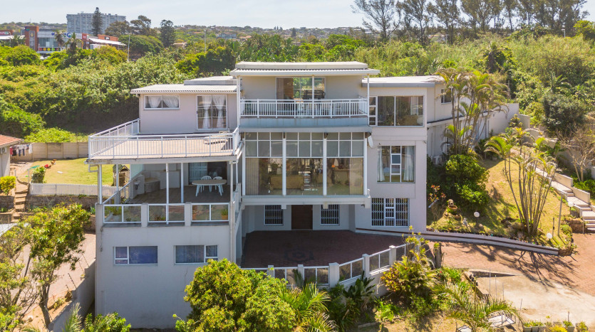 Large Sea Facing Home Glenashley, Durban Property Images