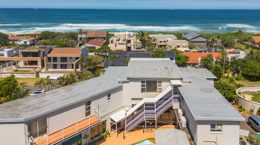 Large Sea Facing Home Glenashley, Durban Property Images
