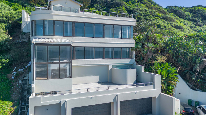 Redesigned Beachfront Home Umdloti, Durban Property Images