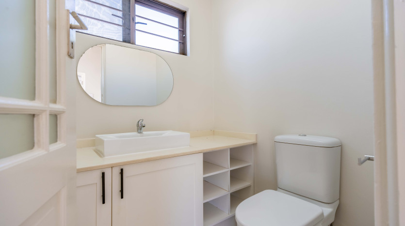 Redesigned Beachfront Home Umdloti, Durban Property Images
